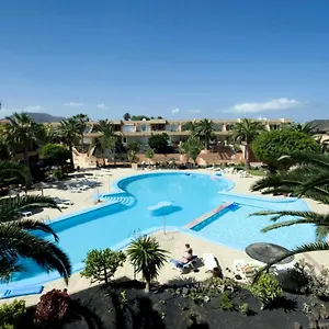 Apple Dunes With Pool By Holidays Appartement Corralejo